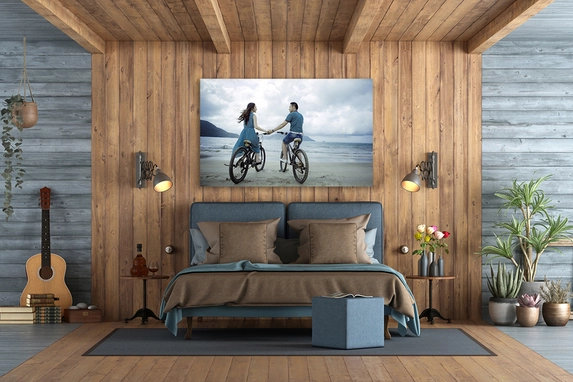 Verlijmde dibond foto prachtige aanvulling voor een slaapkamer interieur.