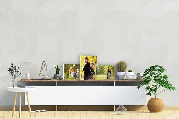 Het combineren van de foto op houtblok maten geeft een mooi effect.